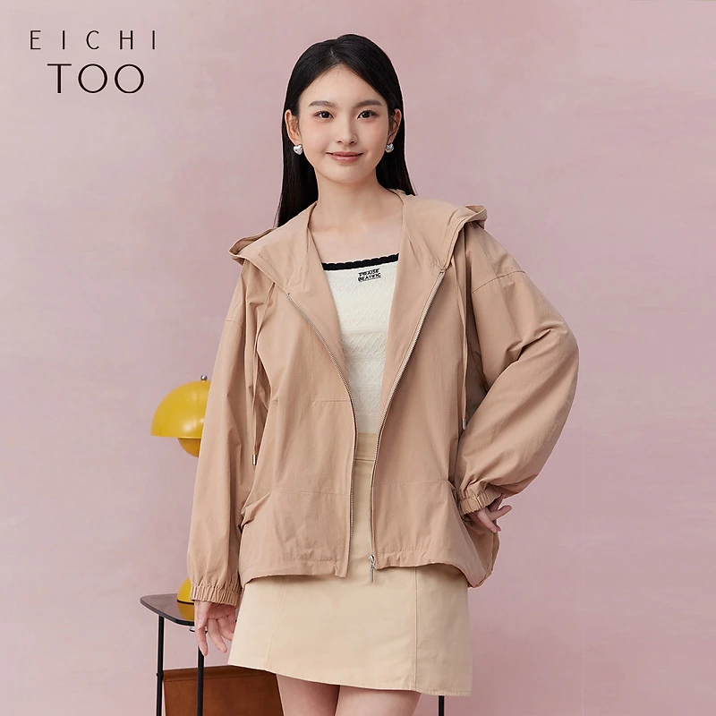 A爱居兔新款休闲时尚柔软舒适连帽长袖外套EWJAJ1P021A