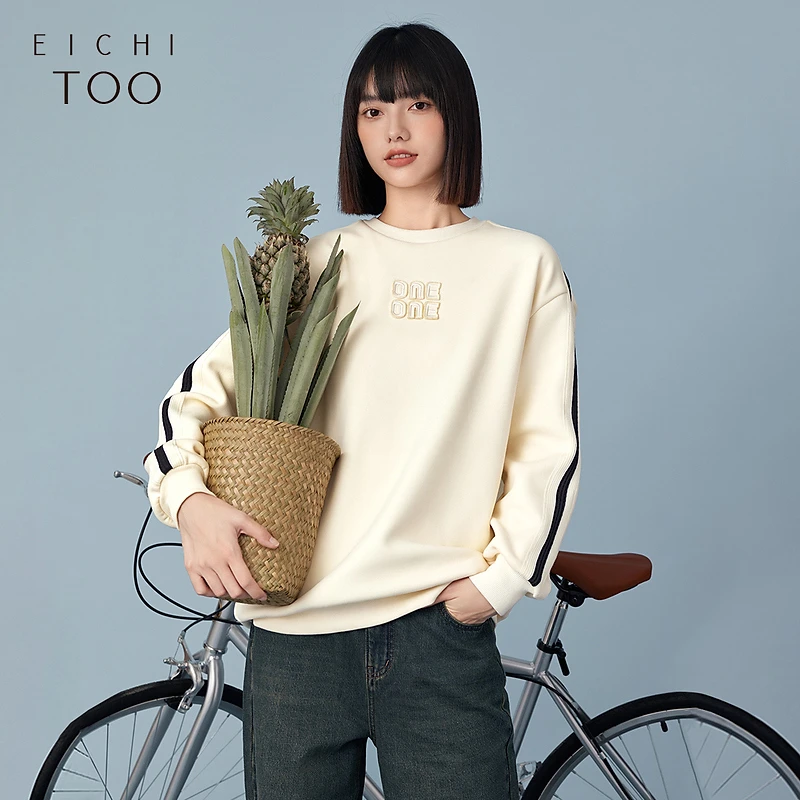 A爱居兔冬立体绣花时尚保暖加绒卫衣ENZWJ4N002A