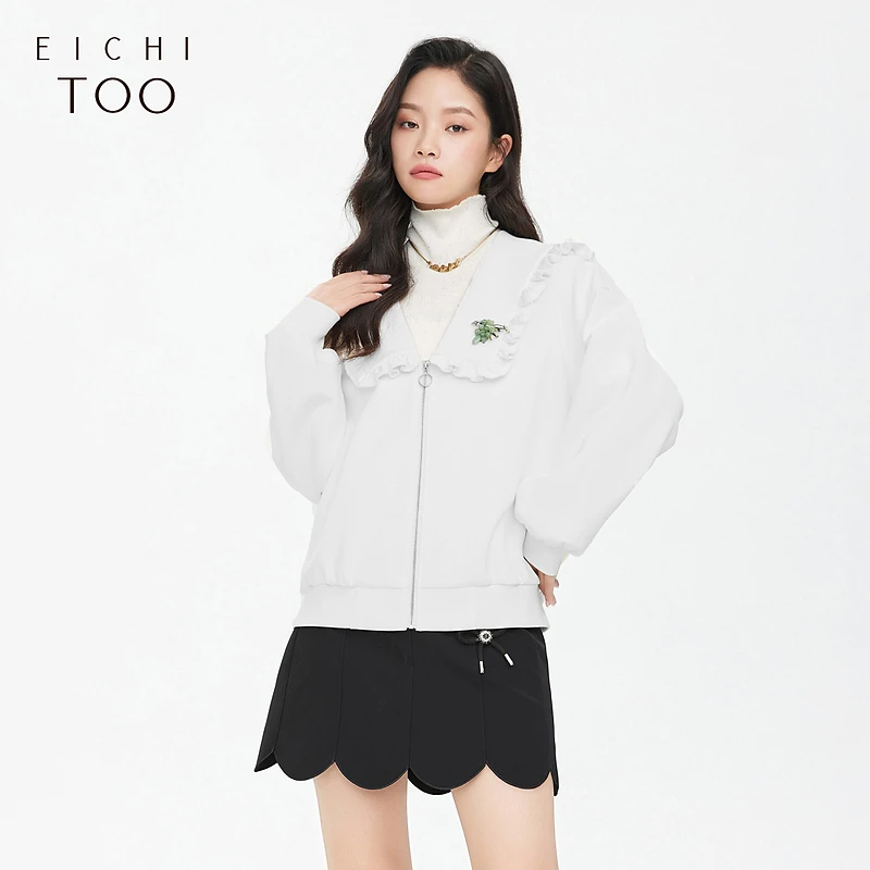 a爱居兔木耳边大翻领玉石胸针配饰茄克外套EWJAJ3M006A