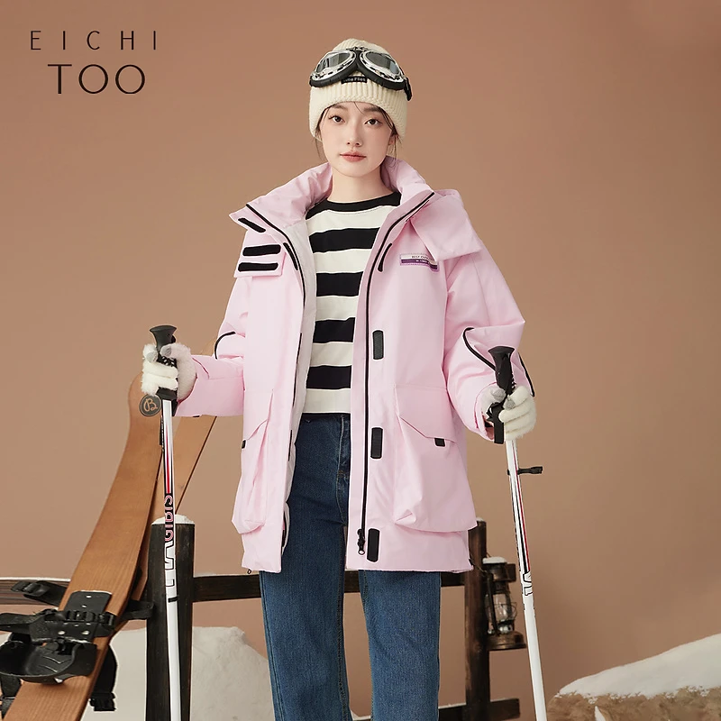 A爱居兔冬季时尚科技面料户外运动连帽羽绒服EWRAJ4N029A