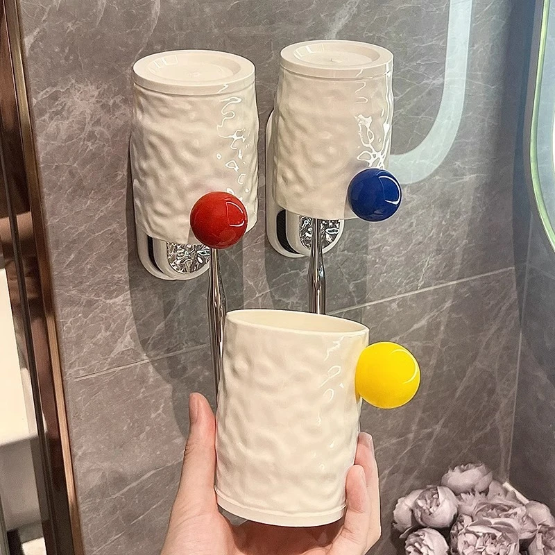 卫生间电动牙刷牙膏置物架厕所免打孔壁挂漱口刷牙杯挂架子高颜值