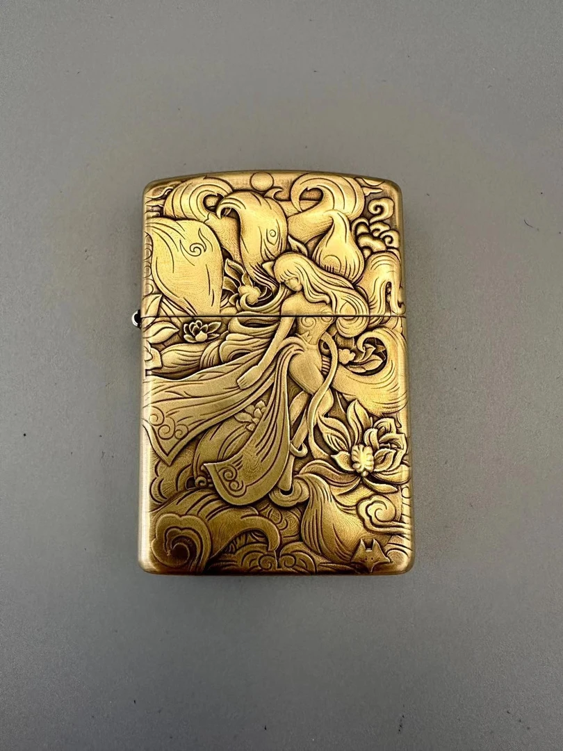 佐罗/九尾狐女/双面3D立体浮雕/902S盔甲机身/煤油打火机/防风