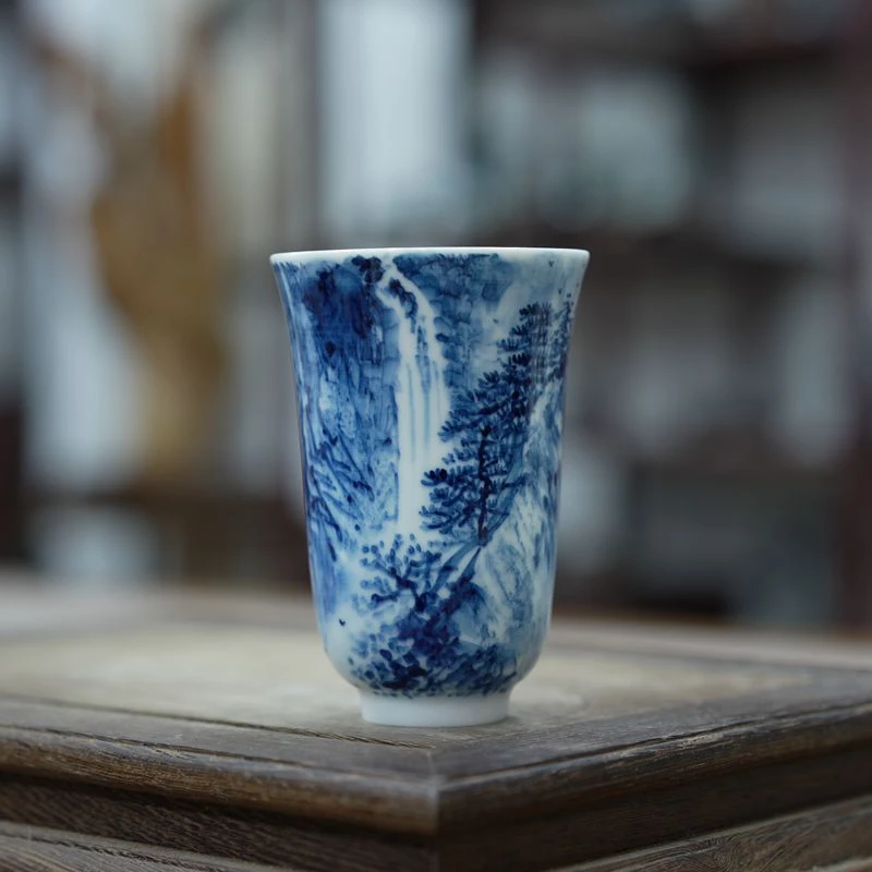 九希堂釉下手绘闻香杯陶瓷茶具聚香杯青花瓷品茗杯山水主人杯直筒
