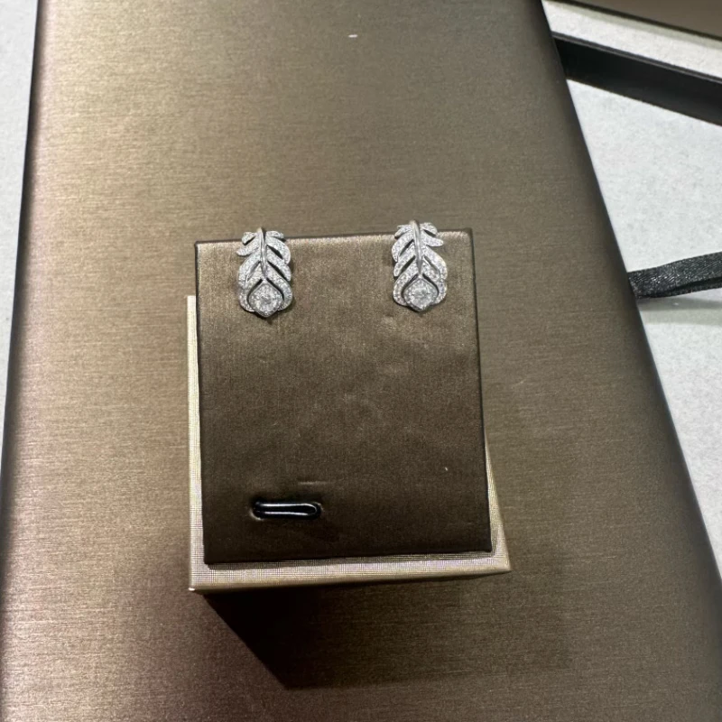 合金莫桑石耳饰 JOJO设计师集合店羽毛耳钉