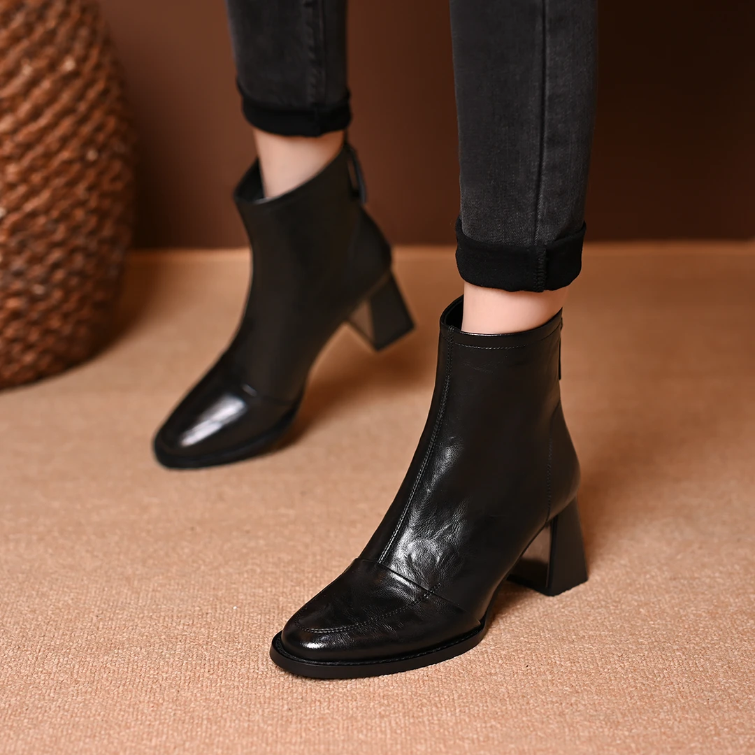 法式短靴女2025新款百搭单靴时尚粗跟马丁靴高跟踝靴秋冬方头裸靴