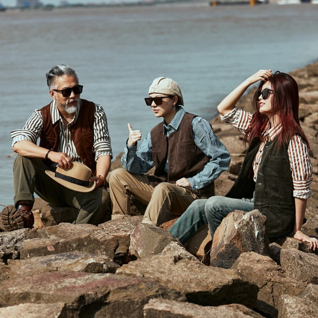 MSG2401秋冬新款厚款灯芯绒马甲欧美复古纯色多口袋铁道工装马甲