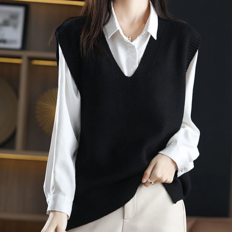 秋冬针织马甲女款外穿洋气高端女百搭春秋宽松大码毛衣高档马夹潮