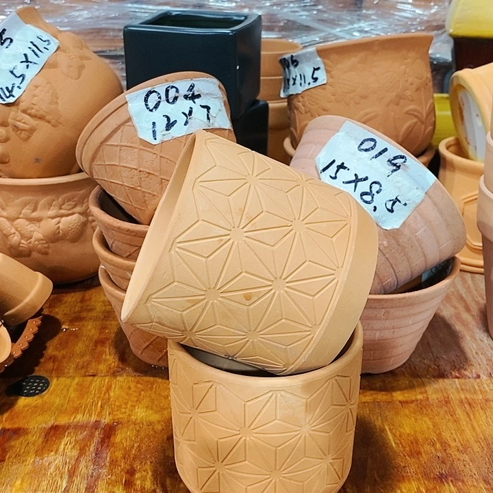 红陶20CM以下11×11菱格两个