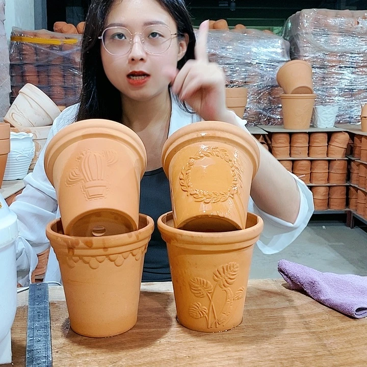 红陶20CM以下13×13四个花面