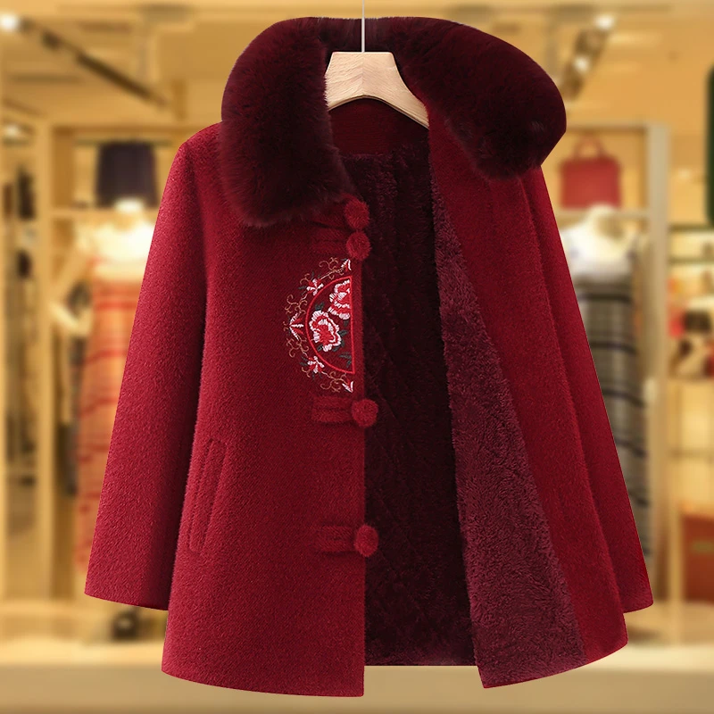 中老年女装冬季老人衣服妈妈冬装外套加绒2024新款秋冬大衣老年人