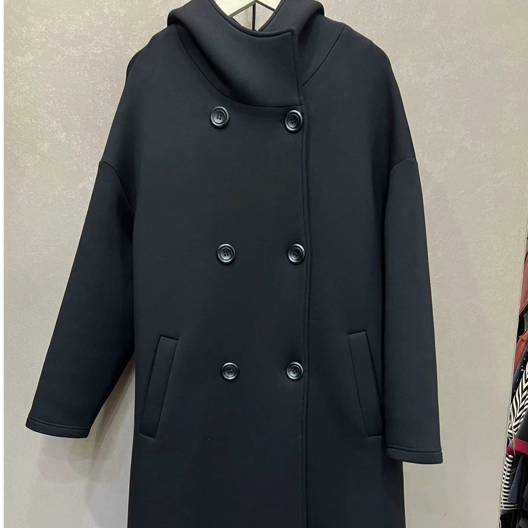 7-132黑色女款外套