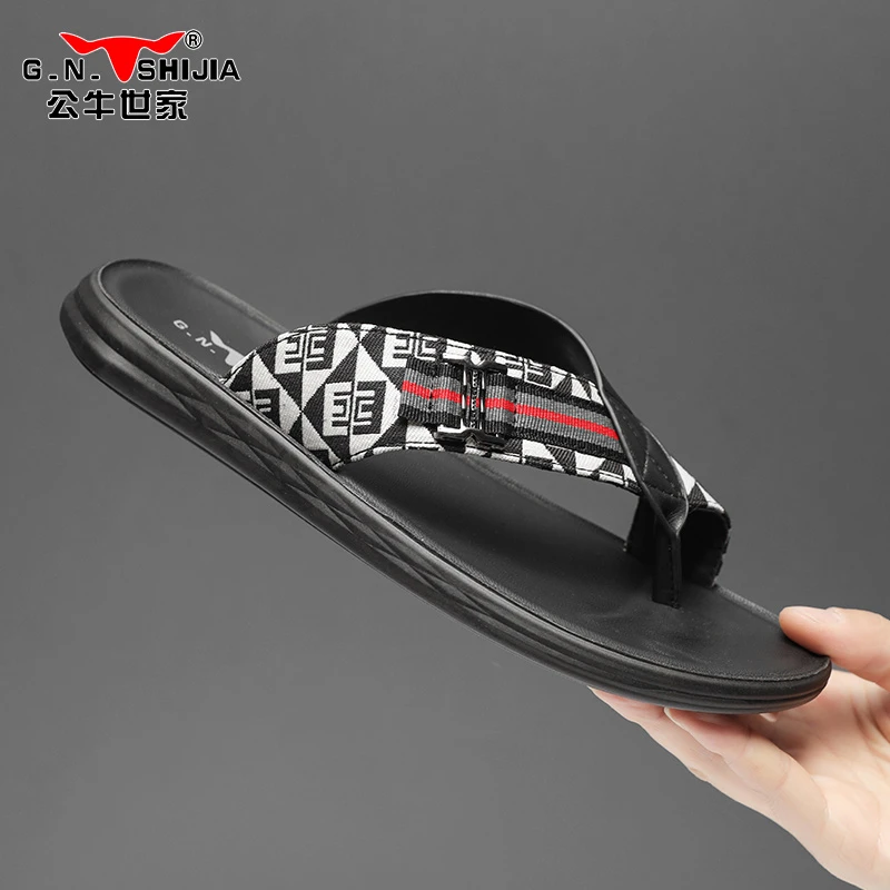 公牛世家2025年夏季新款拖鞋透气舒适人字拖男士潮流百搭防滑凉拖