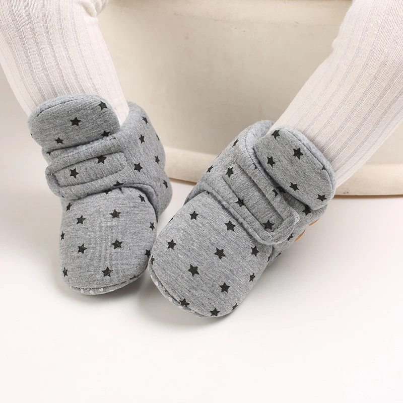 婴儿鞋子冬季0-1岁加绒加厚保暖棉鞋不掉脚0-6-12个月学步鞋软底