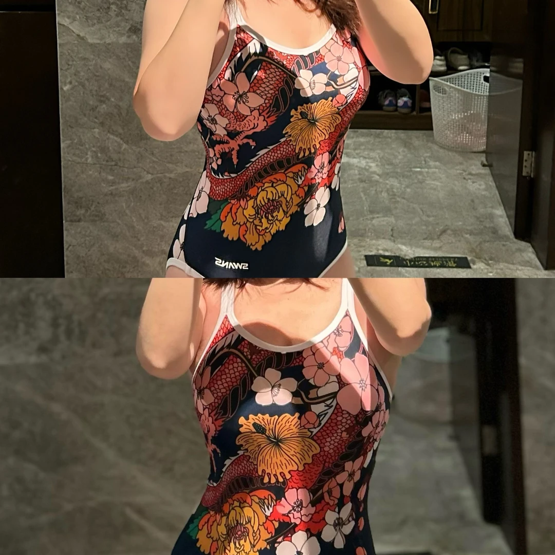 SWANS诗韵龙年祥龙泳衣