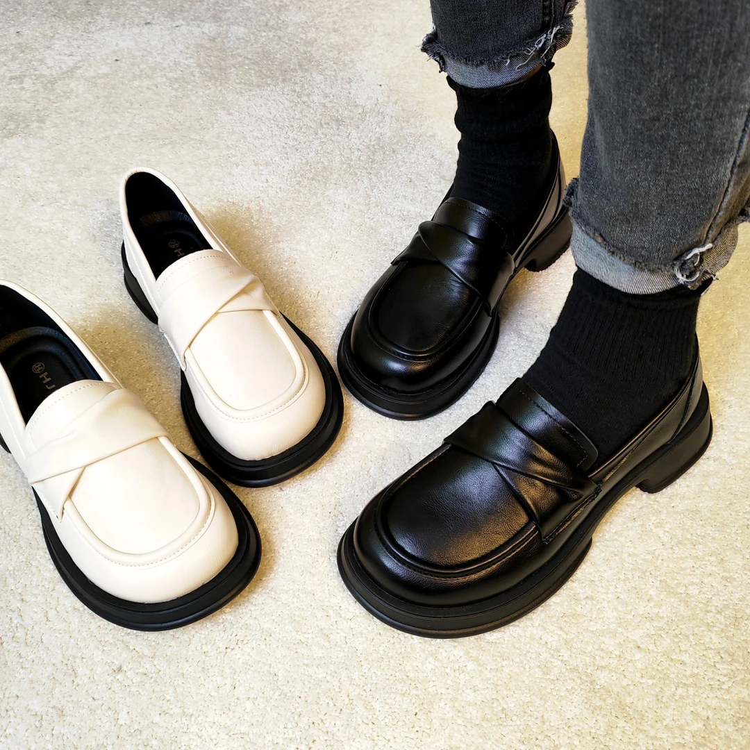 黑色小皮鞋女英伦风2024春夏新款真皮单鞋乐福鞋软底软面舒适女鞋