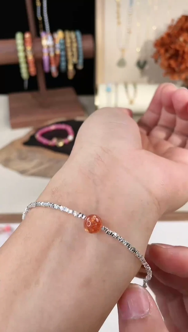 【闪购商品】长石手链未镶嵌多样性发一条