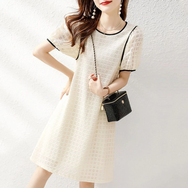 画卿2025夏季新款时尚韩版洋气显瘦休闲百搭气质圆领短袖连衣裙女