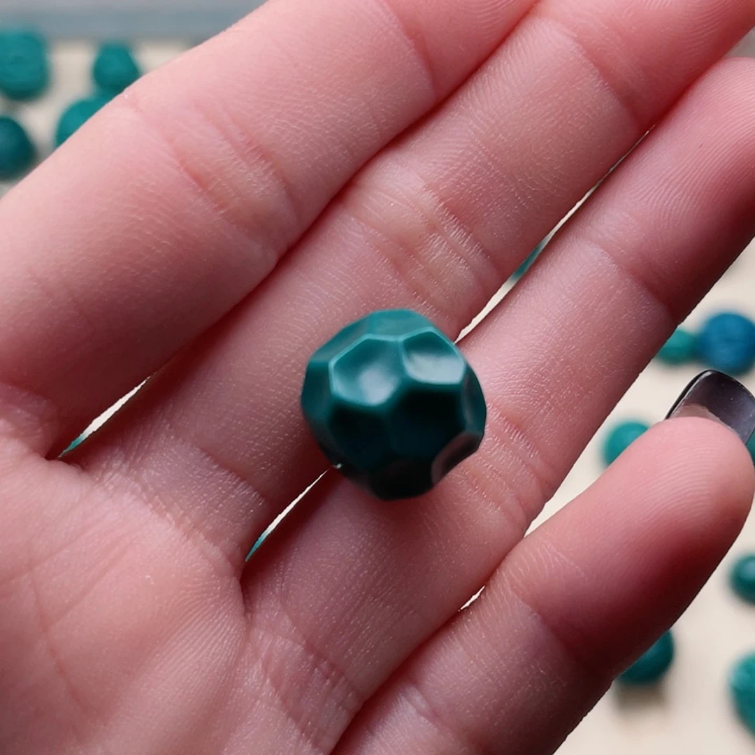 【闪购商品】琉璃颈饰地狱色陨石坑无相13左右一个