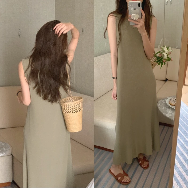韩国慵懒出街简约无袖坑条长款针织连衣裙修身背心女
