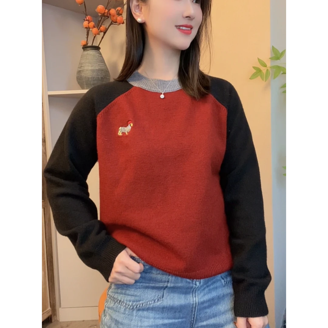 韩版卡通刺绣圆领毛衣针织秋冬新款拼色打底衫外穿内搭女百搭