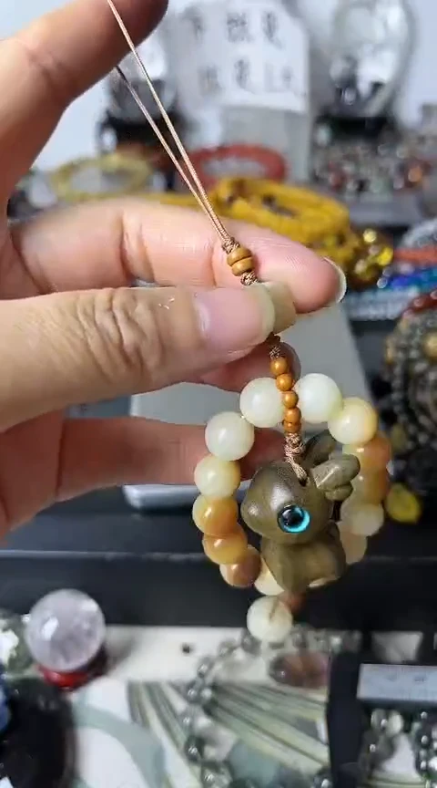 【闪购商品】琥珀手饰未镶嵌102矿坑