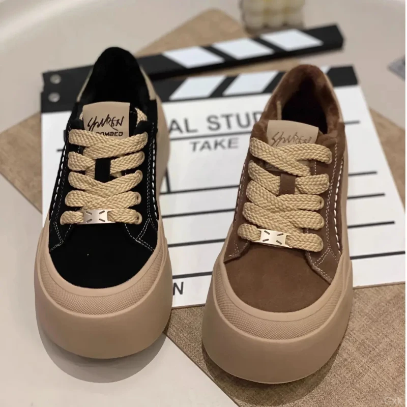 真皮德训鞋女加绒大头厚底板鞋2024秋冬季新款轻便增高休闲面包鞋