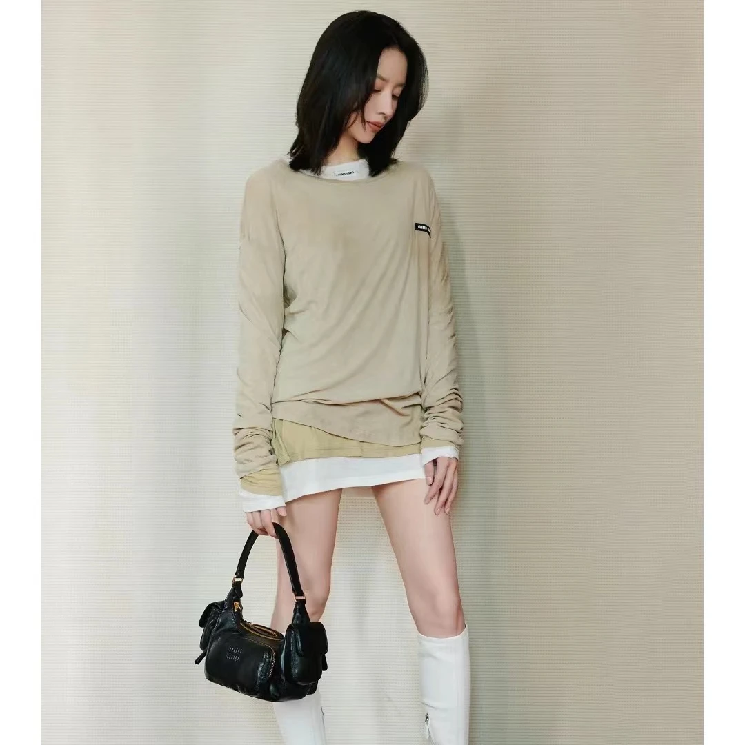 全新未使用 MIU MIU/缪缪 SS24女士黑色羊皮腋下口袋包/公价25400