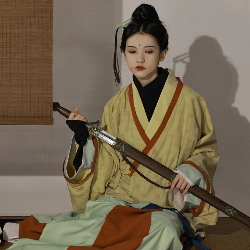 【上遥居】长暮 原创汉服女秋冬款复原色晋制间色裙黄色交领襦