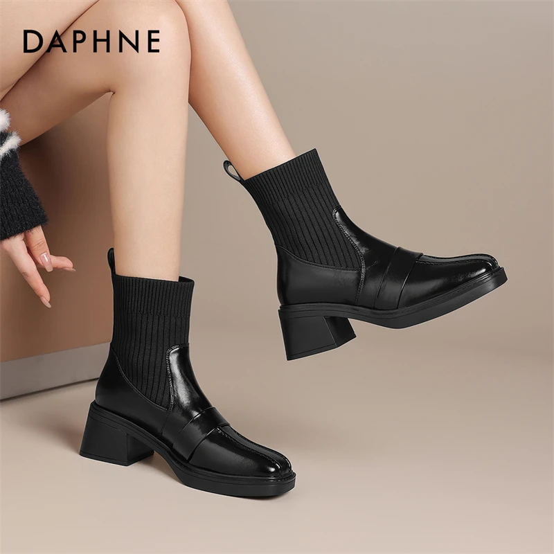 达芙妮简约高级感弹力袜靴女2024年秋季新款高跟百搭高帮女短靴s