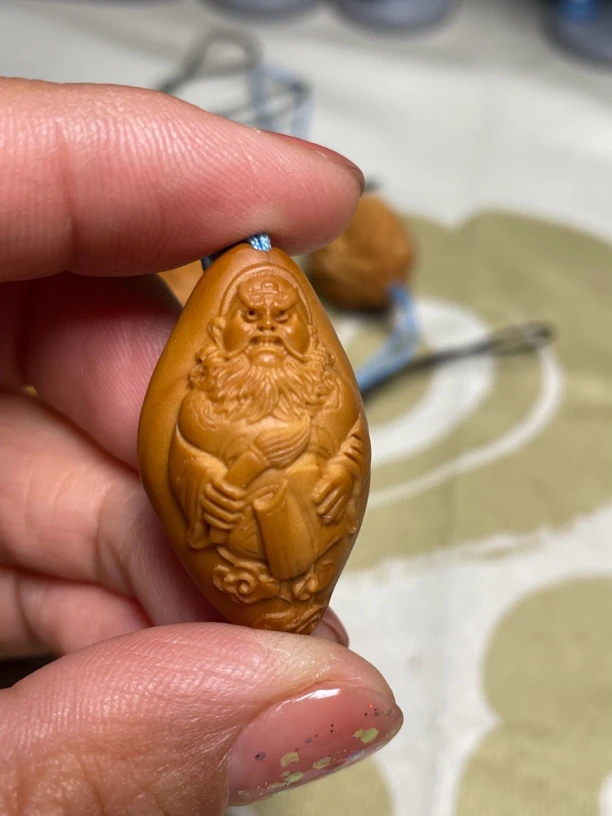 橄榄核持笔钟馗黑白无常