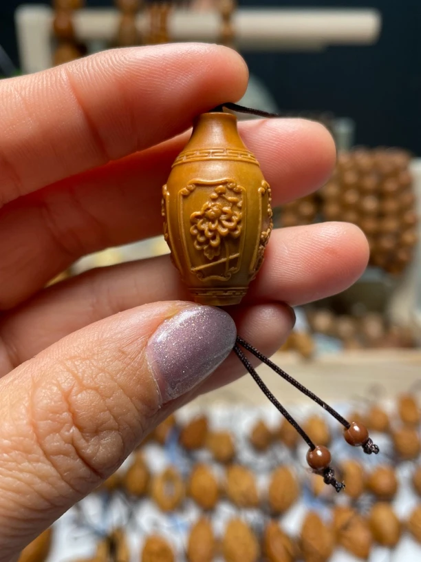 橄榄核梅兰竹菊单粒