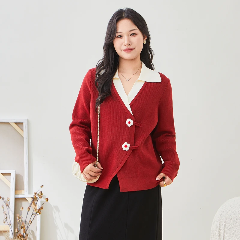 采多宝大码女装V领拼接撞色领手工花朵毛衣DDMY2017