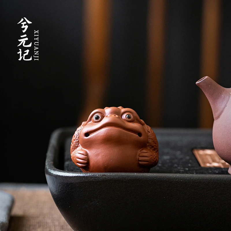紫砂朱泥蟾蜍茶宠摆件精品功夫茶具配件可养茶玩茶道摆设茶台装饰