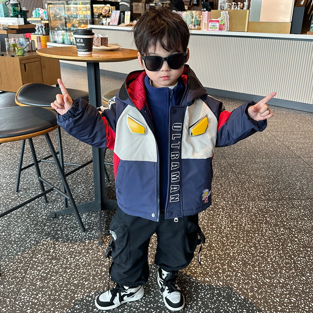 男童三合一冲锋衣秋冬款2024新款酷帅男孩冬装外套儿童加绒厚衣服