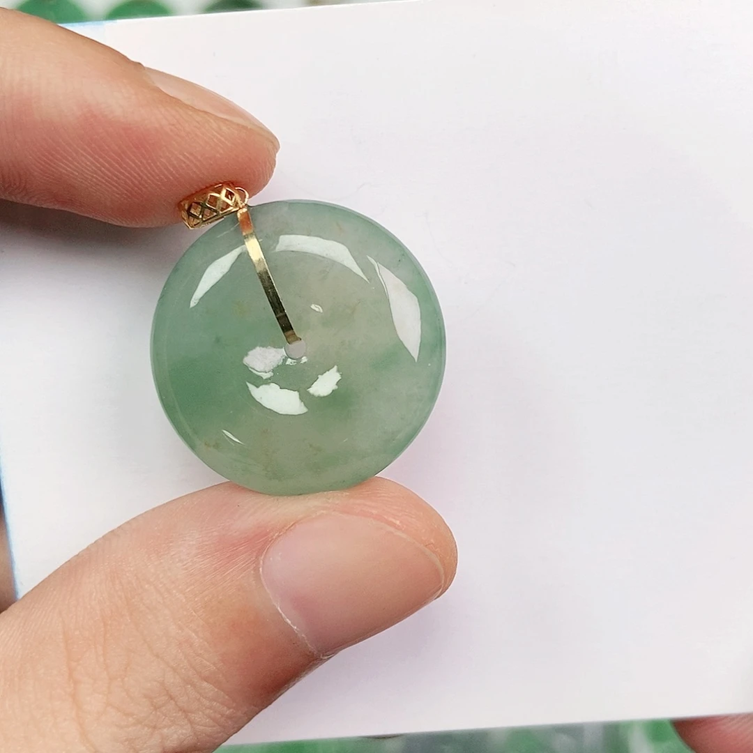 翡翠吊坠(不含链)18K金镶嵌