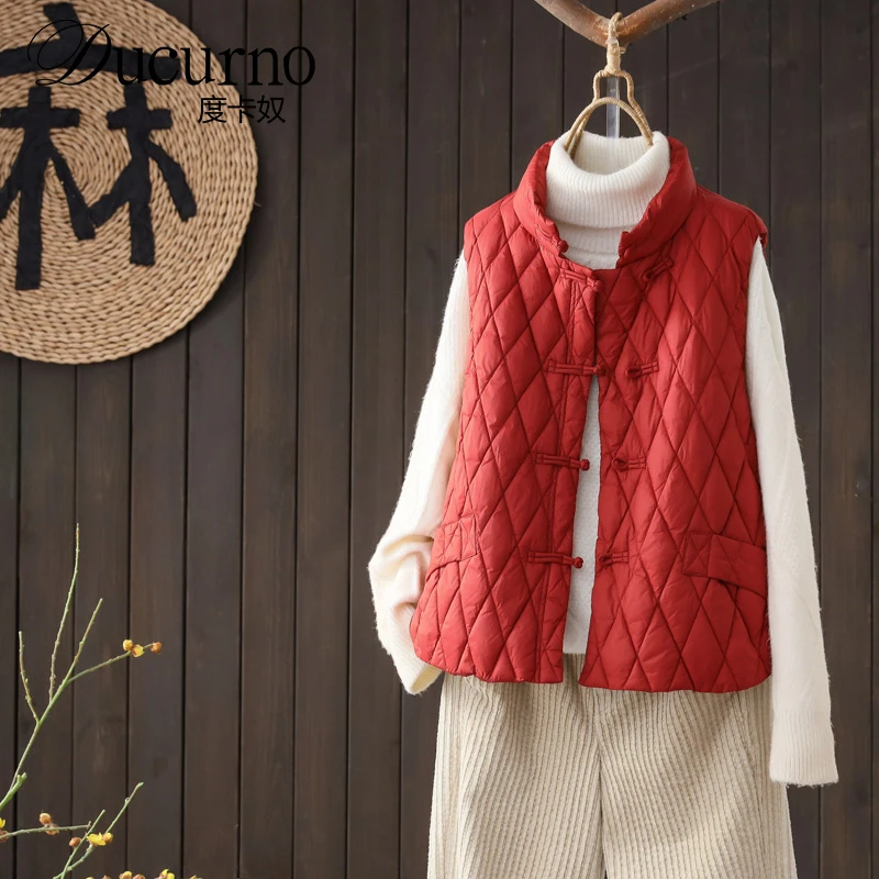 羽绒马甲女少女国风立领盘扣90白鸭绒马夹宽松百搭轻薄短早秋穿搭