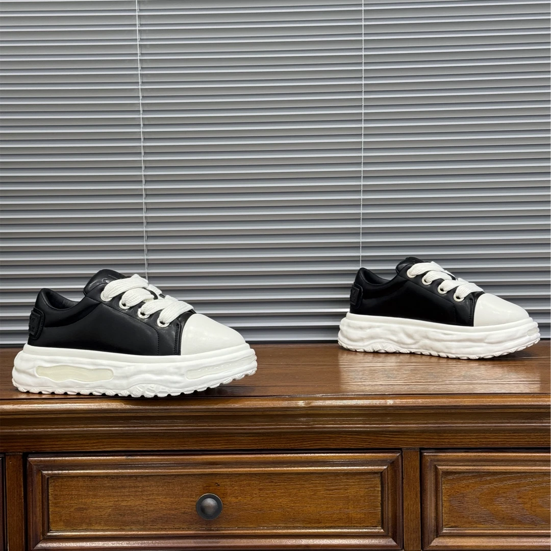 2024四季新款时尚百搭轻奢厚底软底高端休闲男鞋（标准码数）