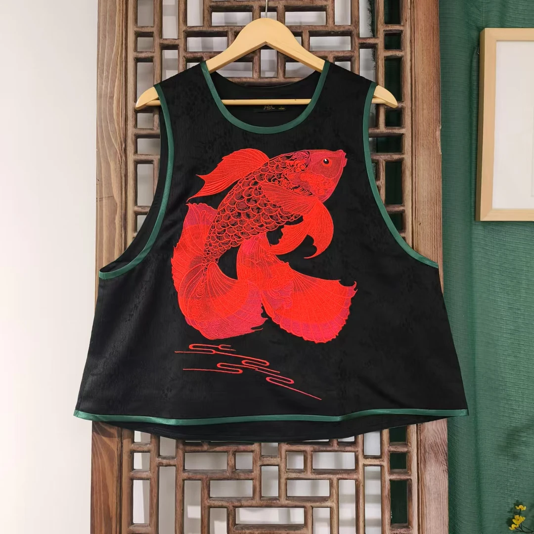 凤徕兮私人定制黑色红鱼双面刺绣圆领马甲 （LS317-10）