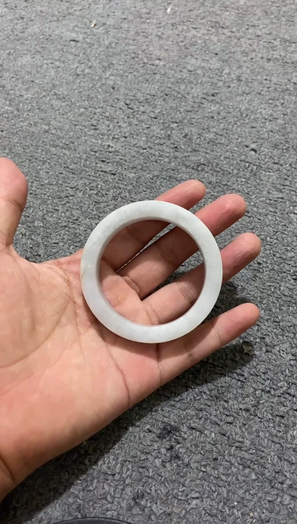 【闪购商品】定制翡翠手镯未镶嵌天然翡翠手镯毛料定制加工不退换