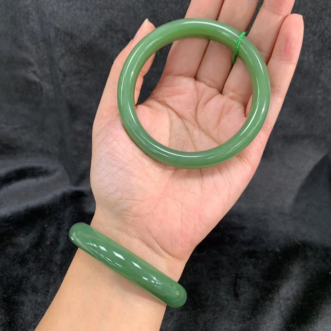 【千万和田玉】和田玉手镯  多样性发一件