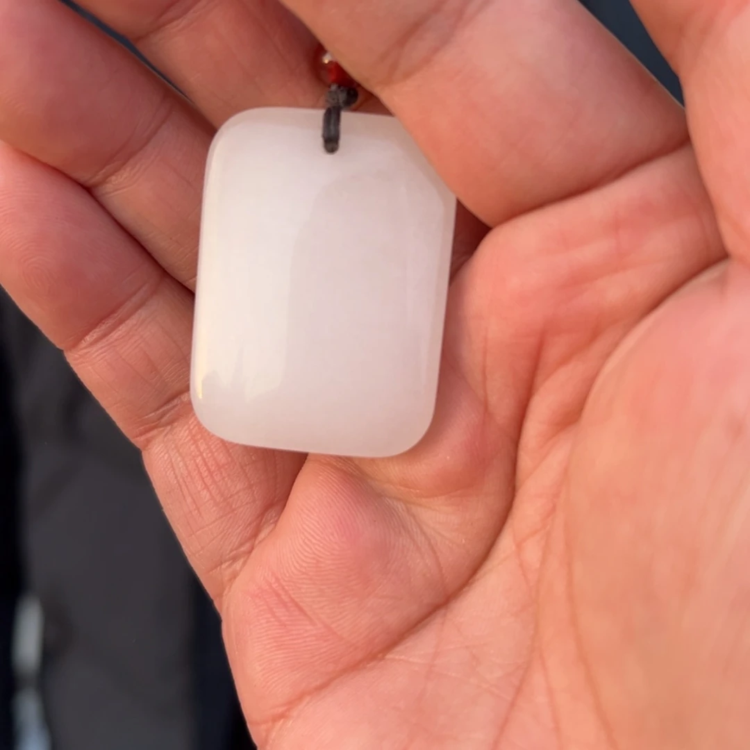 【闪购商品】石英质玉牌子未镶嵌