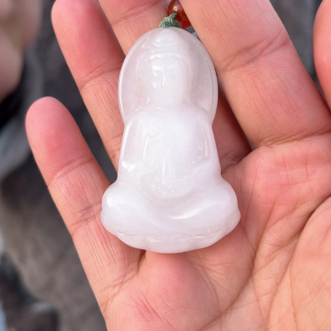 【闪购商品】石英质玉观音未镶嵌