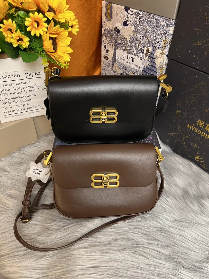 {礼盒装}新款蓬蓬包邮差单肩斜挎女包百搭时尚百搭潮流轻奢高级感