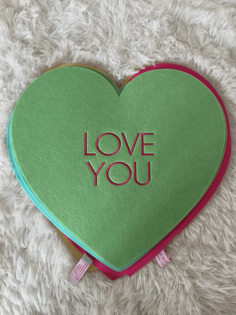 外贸毛毡不挑色爱心网红创意背景装饰地垫/墙贴拍一发30