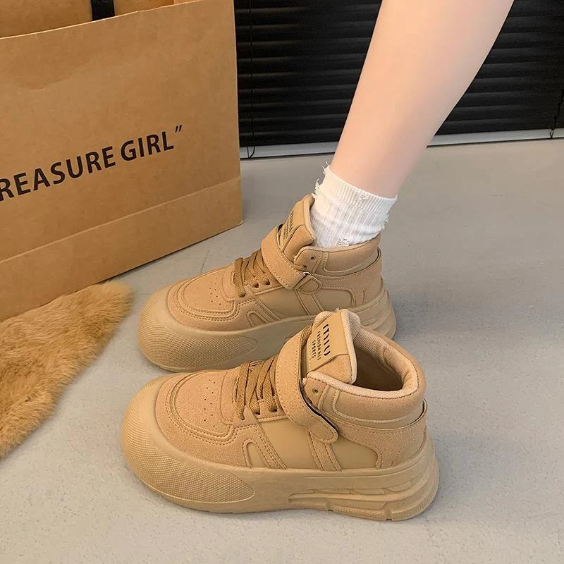 俞兆林高帮鞋女2024新款秋复古百搭板鞋厚底小个子增高休闲运动鞋