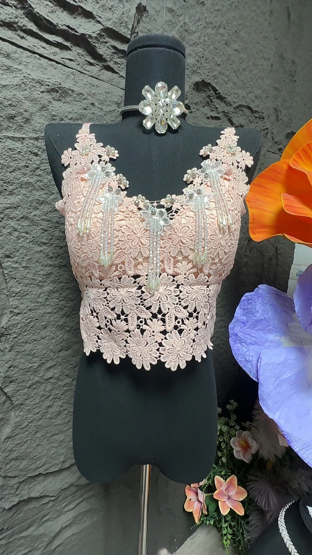 夏季法式甜辣蕾丝小吊带背心女别致内搭设计感带胸垫百搭上衣外穿