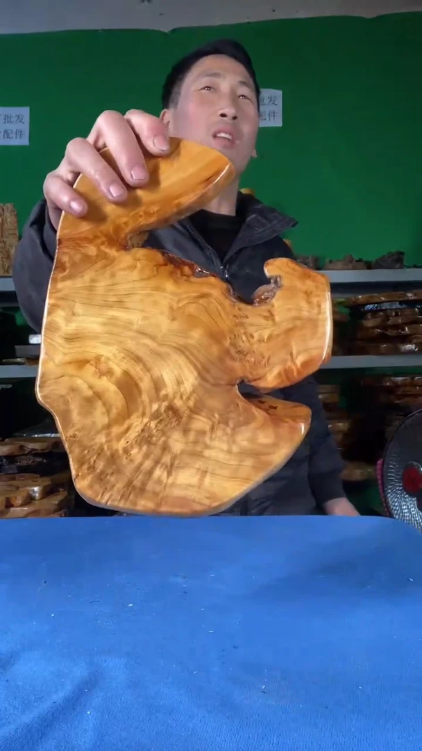 【闪购商品】香杉木根雕小楠工艺截图为准