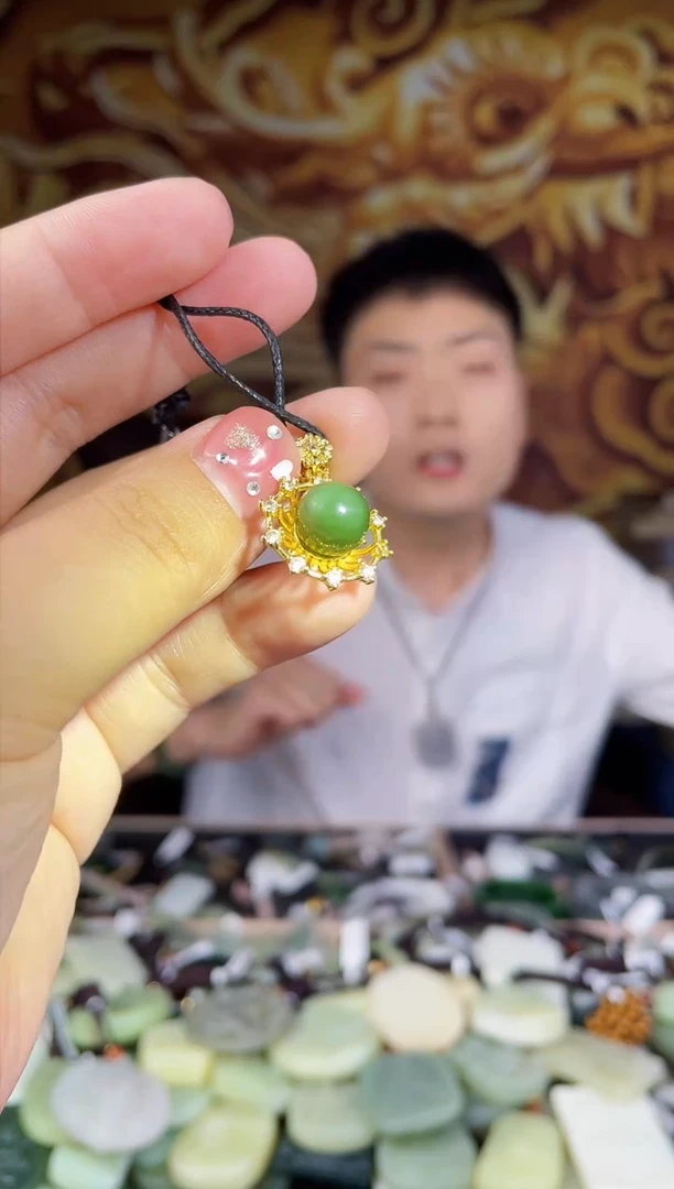 【闪购商品】和田玉颈饰未镶嵌多样性发货拍一发一RR