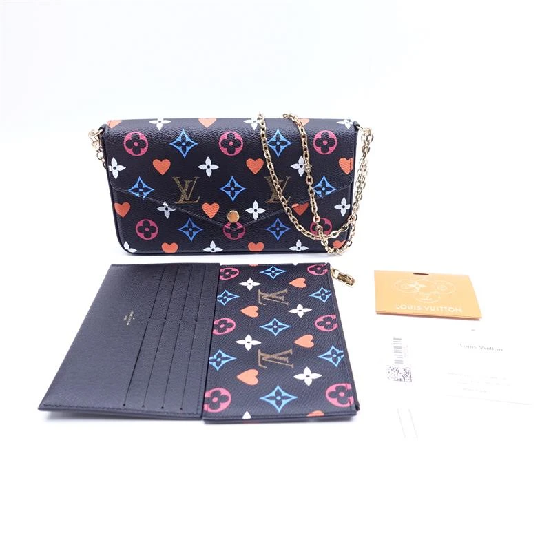 95新 LouisVuitton/路易威登 单肩包/T_ZY0000385836