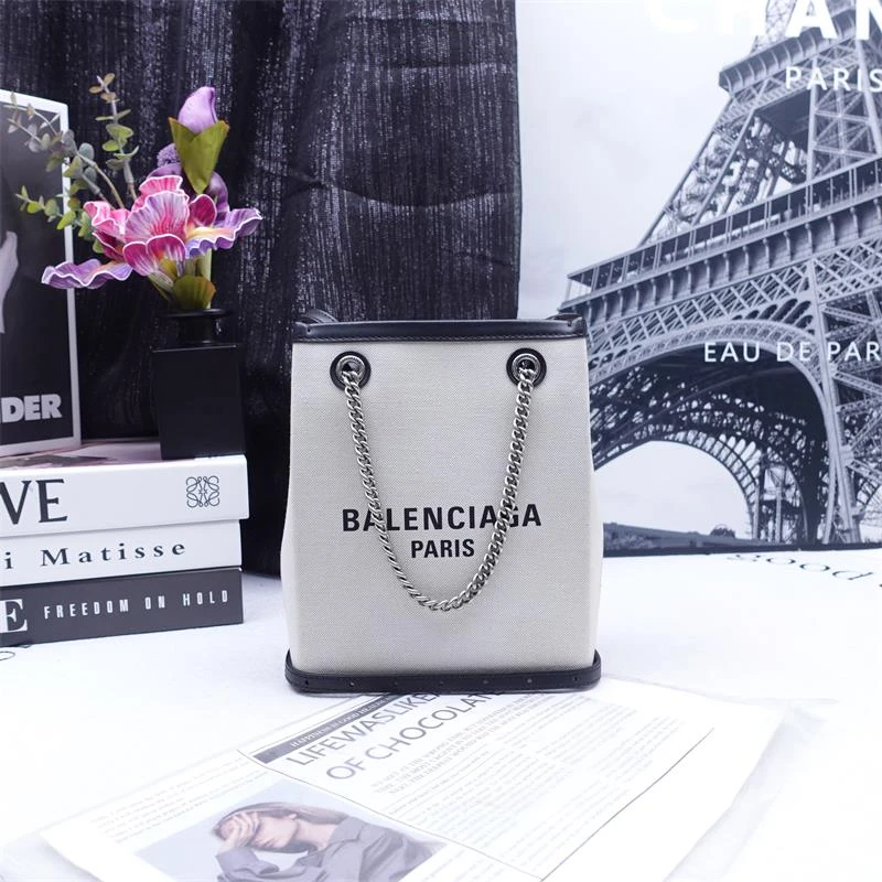 95新 Balenciaga/巴黎世家 单肩包/T_ZY0000415184